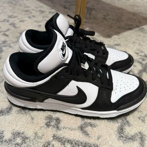 Gently used Nike Dunks.